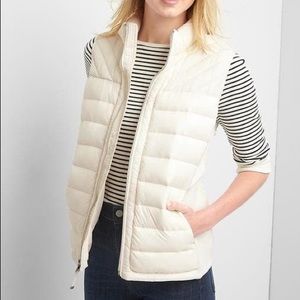 New York & Company Vest NWT